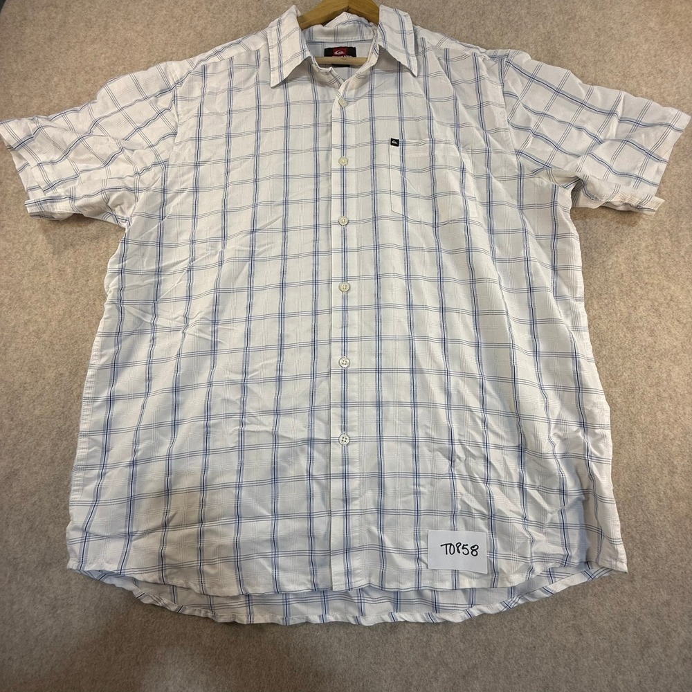 Quiksilver Mens XL Short‎ Sleeve Button Up Shirt Blue White Plaid Textured Surf